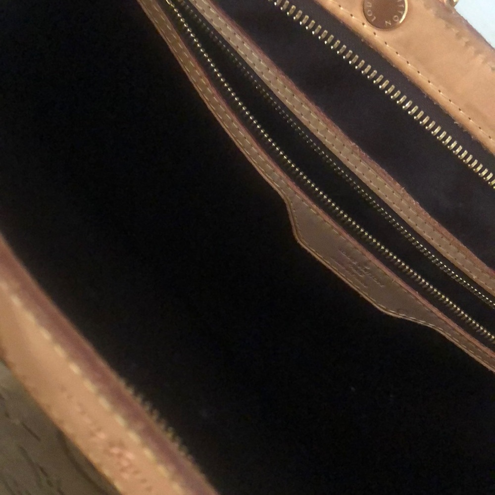 Bag - Picture 2 of 7
